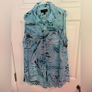 Lane Bryant shear sleeveless blouse size 16